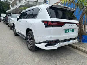 Lexus LX 2023 White