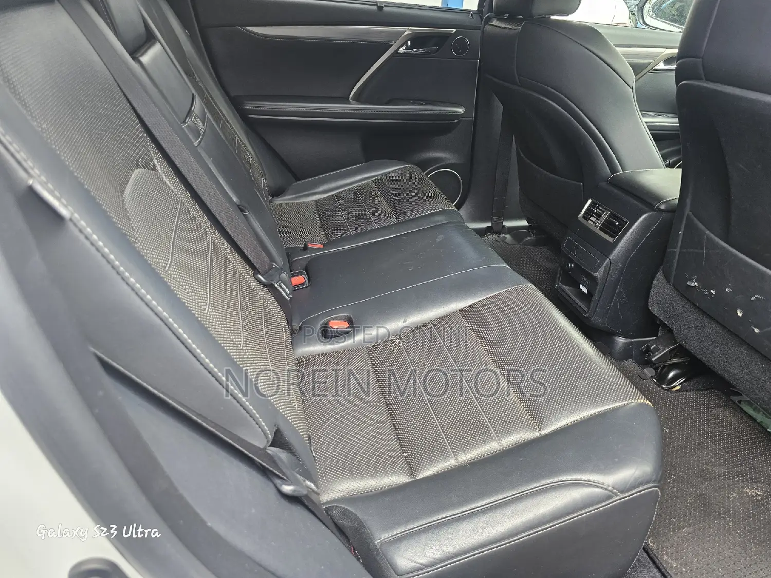 Lexus RX 300 2019 White