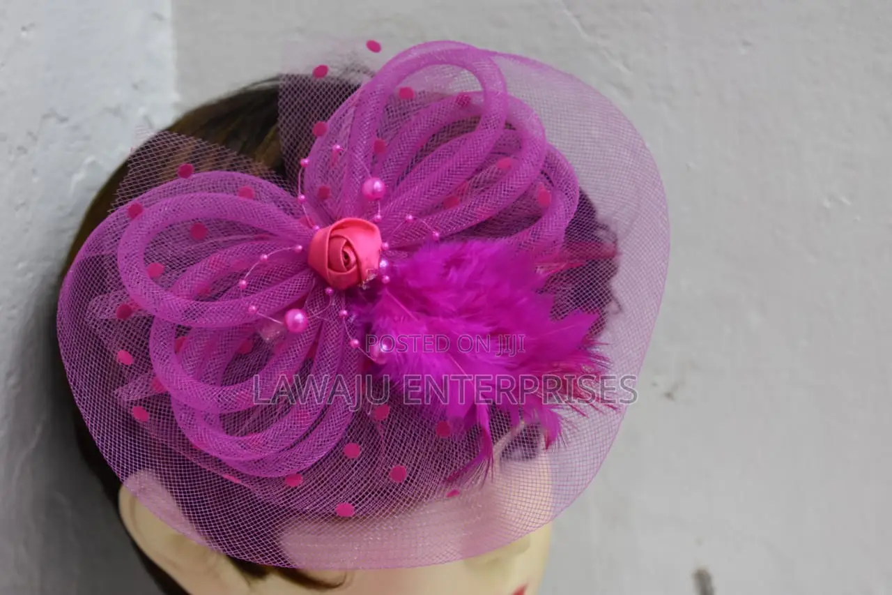 Women Elegant Fascinator Hats