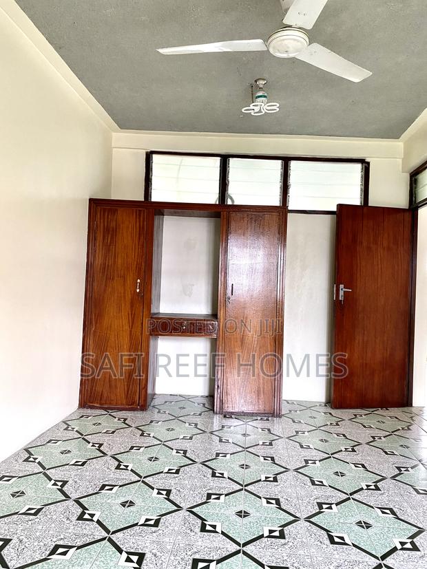 Office Space to Let Along Fidel Odinga Road Nyali - thumbnail 8