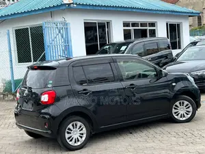 Toyota Passo 1.0 FWD 2017 Black
