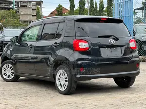 Toyota Passo 1.0 FWD 2017 Black