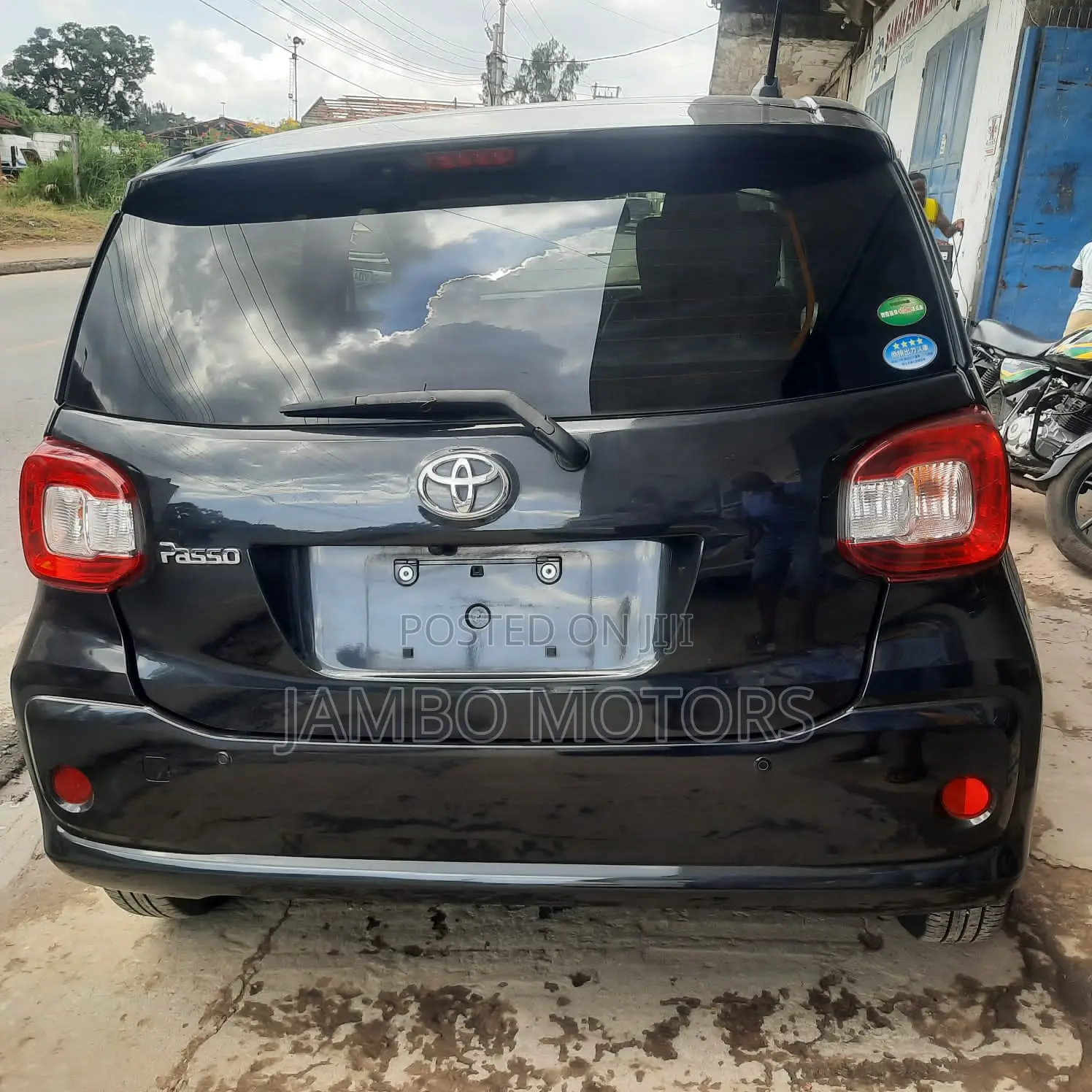 Toyota Passo 1.0 FWD 2017 Black