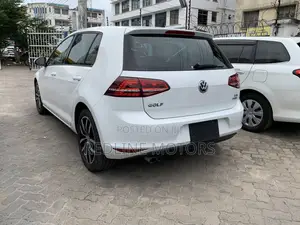 Volkswagen Golf 2017 White