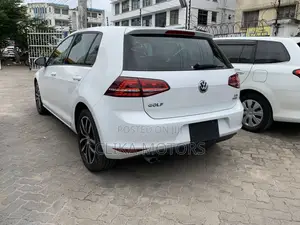 Volkswagen Golf 2017 White