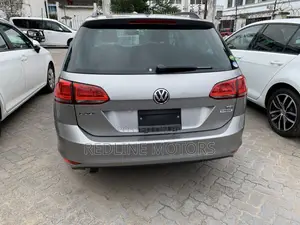 Volkswagen Golf 2016 Gray