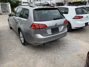 Volkswagen Golf 2016 Gray