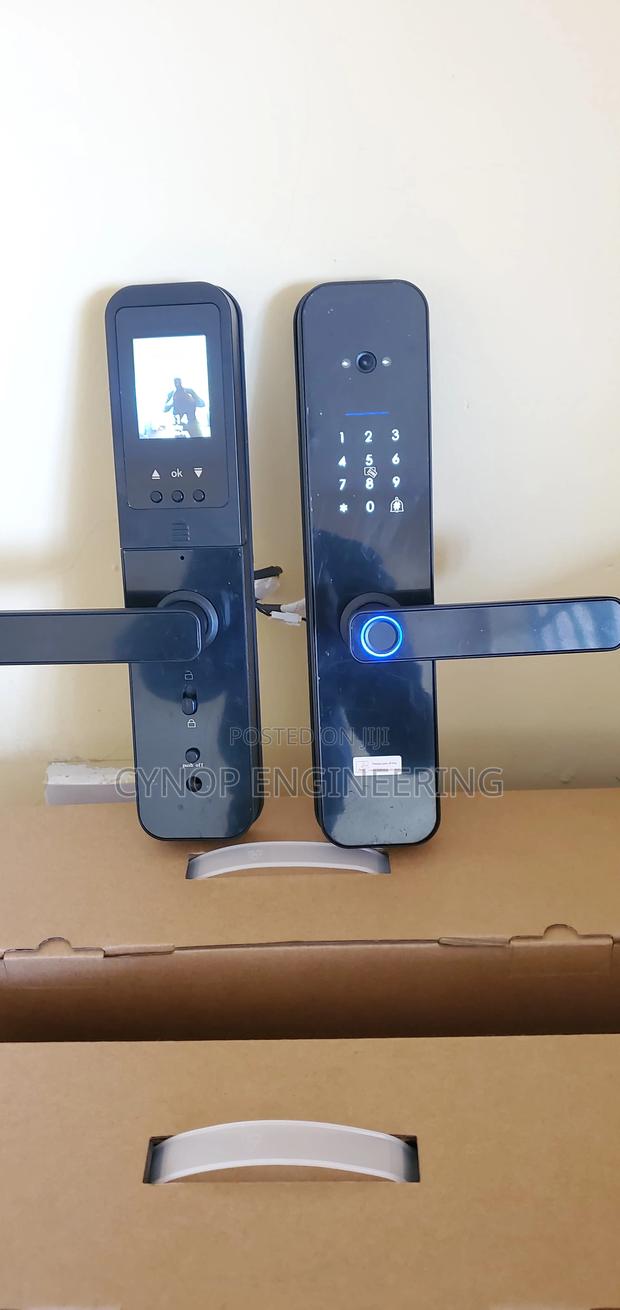 Intelligent Smart Lock With Camera for Wooden Door