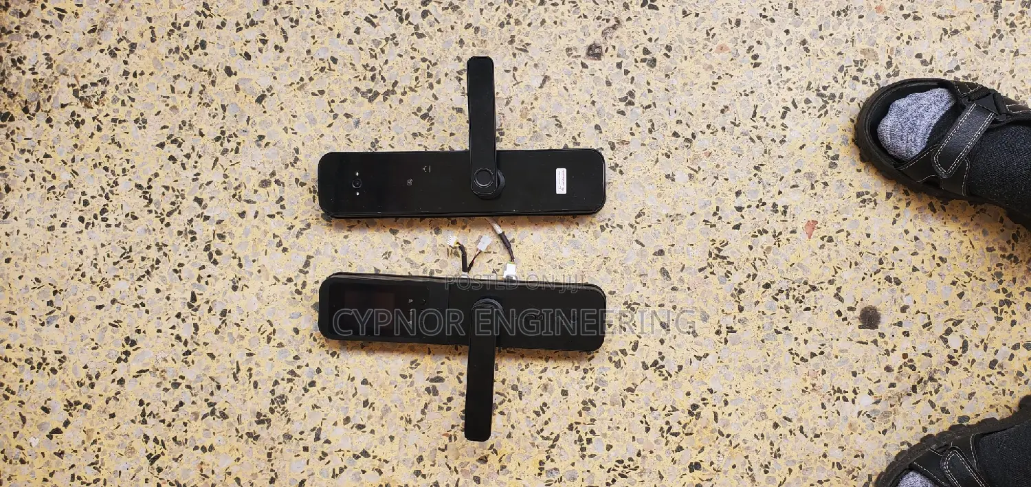 Smart Door Lock With Biometric Fingerprint RFID