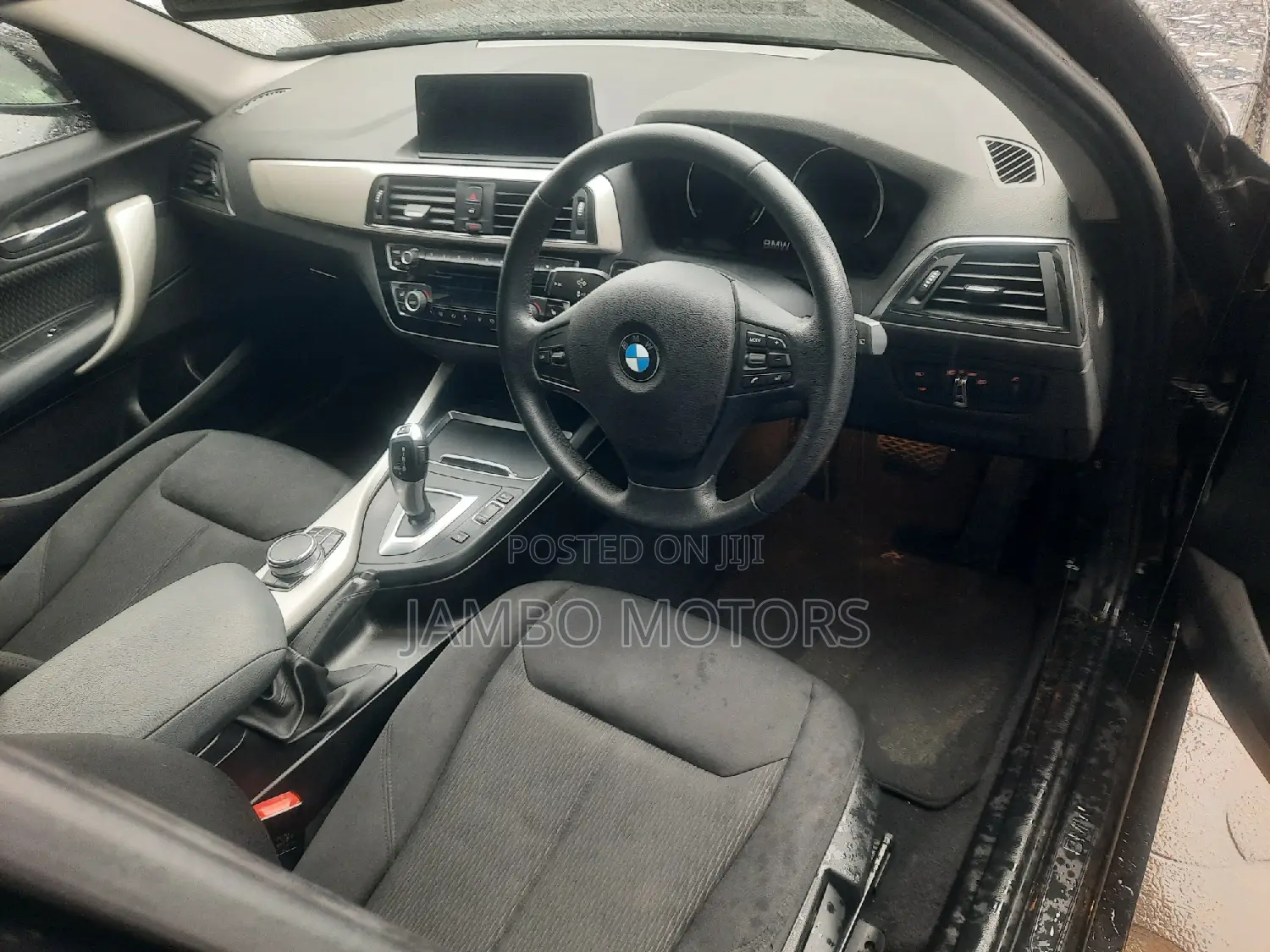 BMW 118i 2017 Black