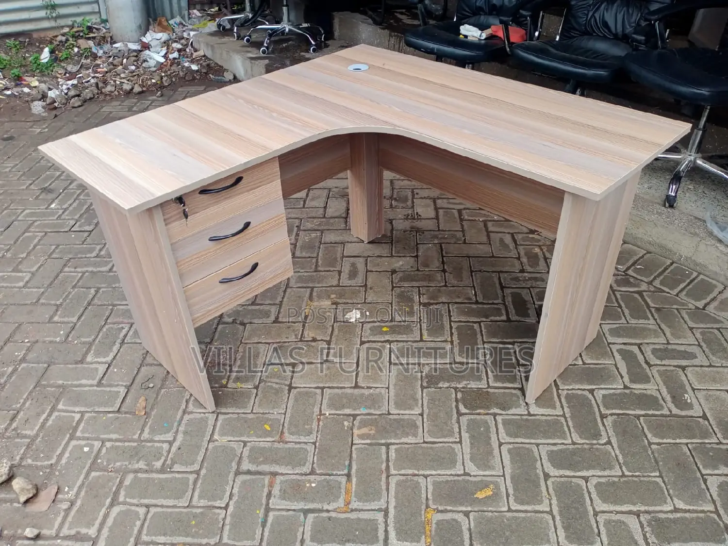 L Shaped Desk