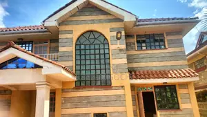 4bdrm Mansion in Bamboo Gardens Gated, Membley Estate for sale