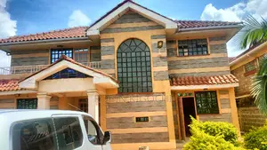 4bdrm Mansion in Bamboo Gardens Gated, Membley Estate for sale