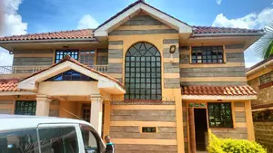 4bdrm Mansion in Bamboo Gardens Gated, Membley Estate for sale