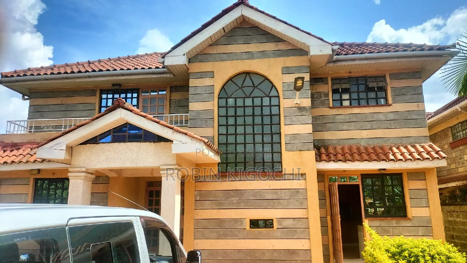 4bdrm Mansion in Bamboo Gardens Gated, Membley Estate for sale