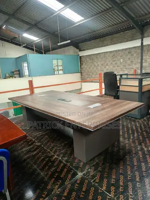 Executive Imported Morden Office Boardroom Table 3 MTRS