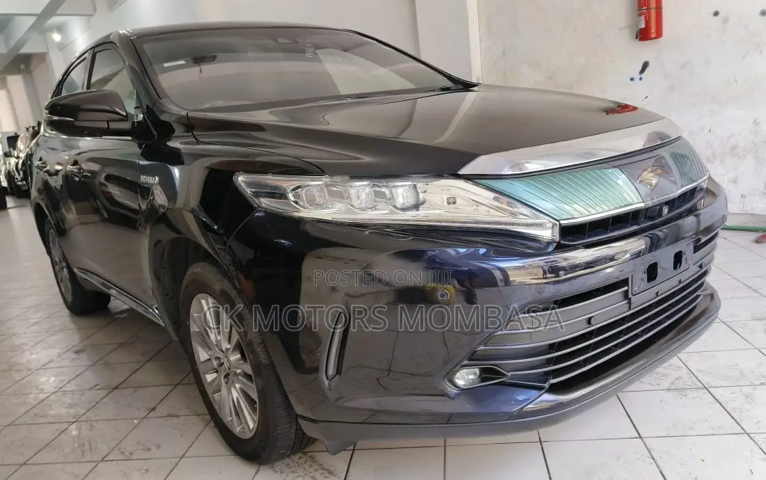 Toyota Harrier 2018 Black