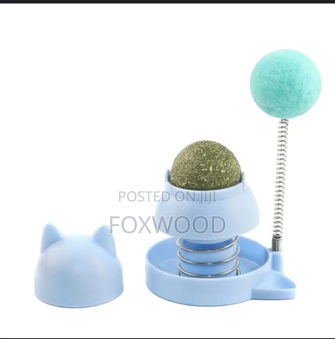 Catnip Rotatable Cat Licking Ball