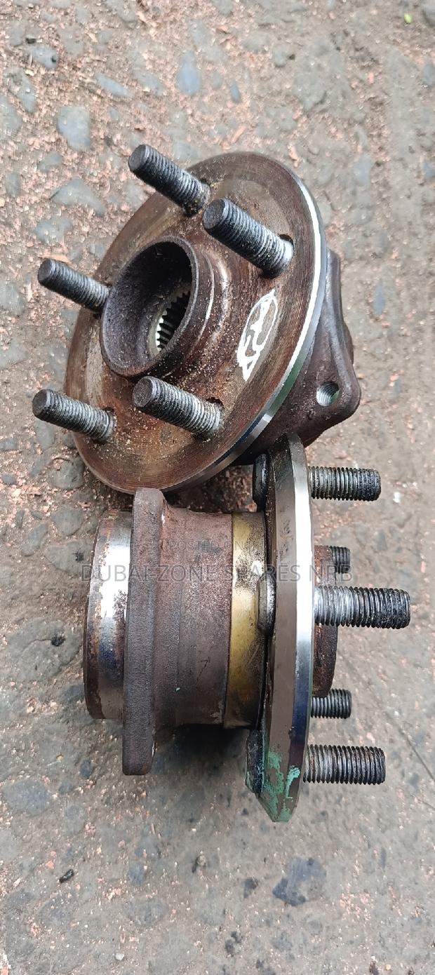 Exjapan Original Rear Hubs Toyota Nze,Fielder,Premio 240,260