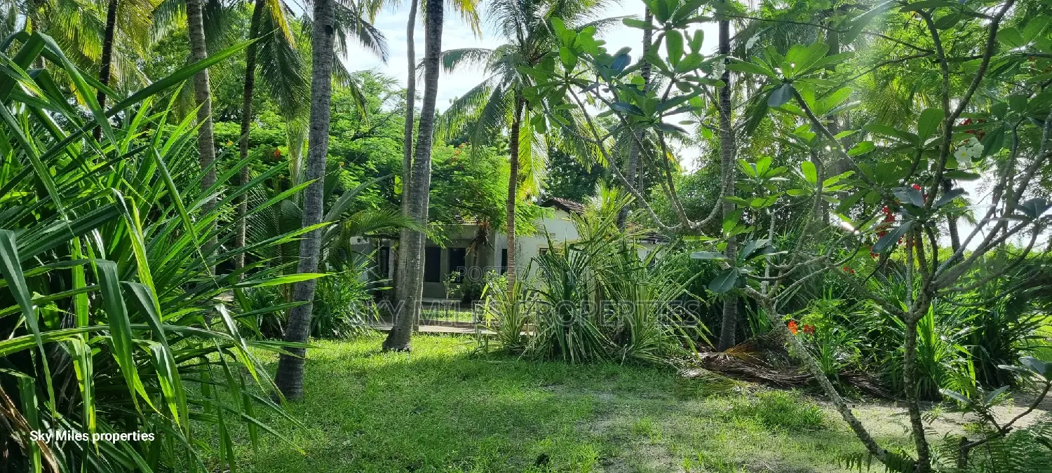 3bdrm Bungalow in Kanamai, Mtwapa for sale