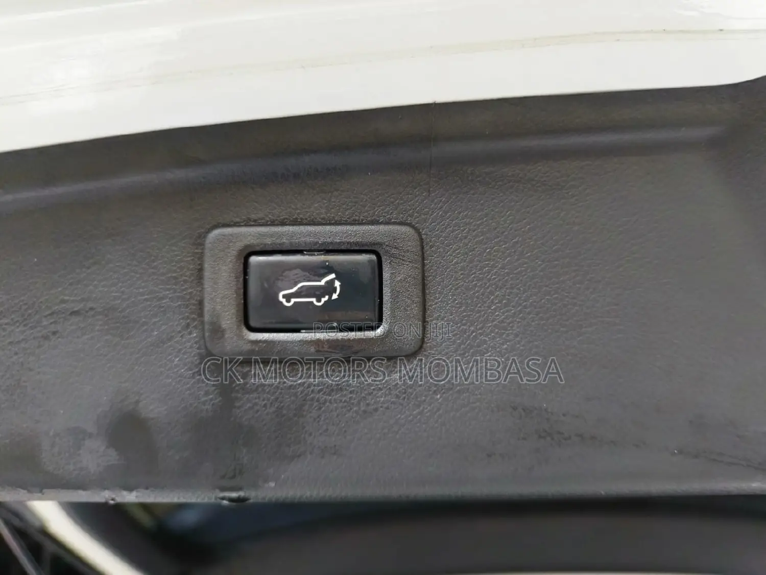 Subaru Outback 2017 White