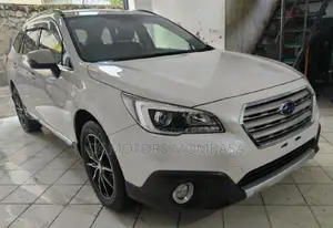 Subaru Outback 2017 White