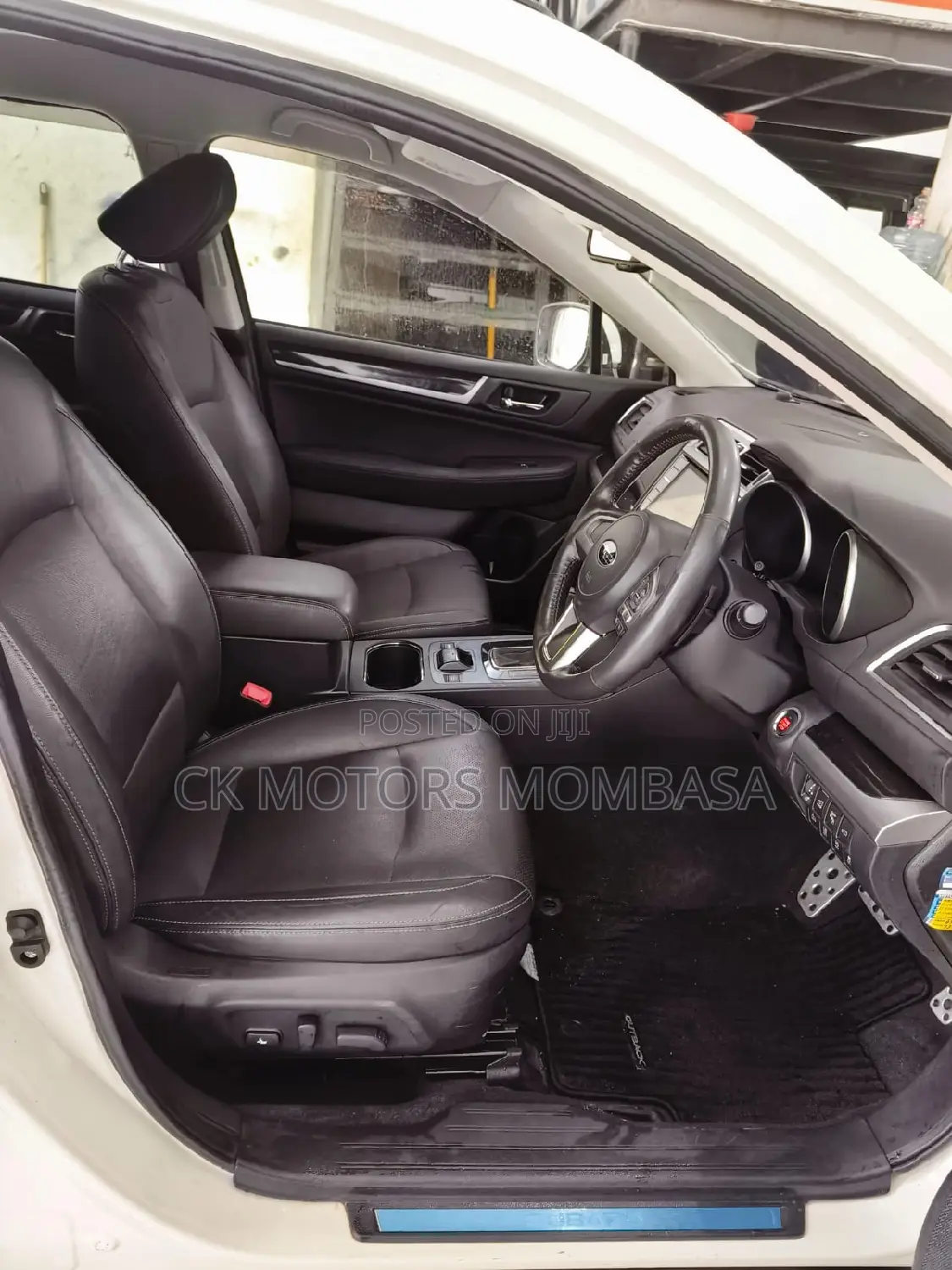 Subaru Outback 2017 White