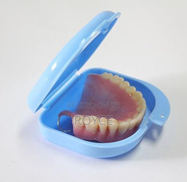 Denture Retainer Box - thumbnail 3