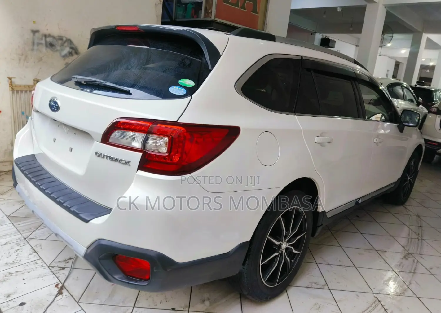 Subaru Outback 2017 White