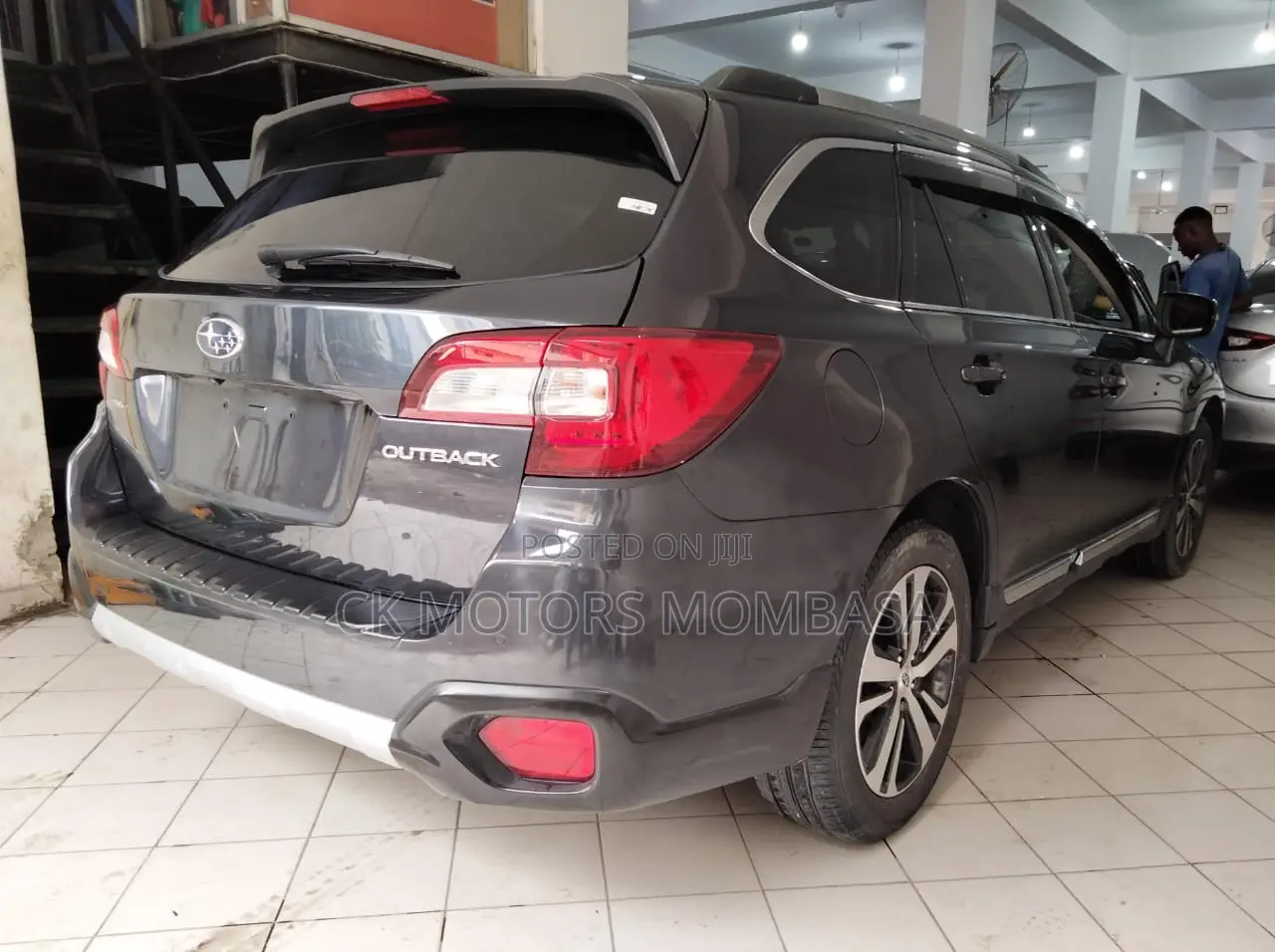 Subaru Outback 2017 Gray