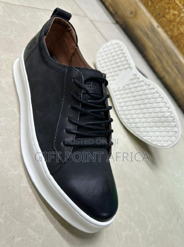 Black Cacual Leather Timberland