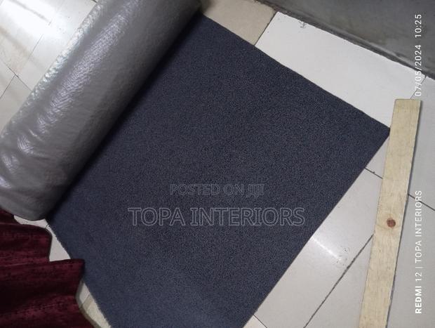 Ramp Rugs for Secure Footing Black PVC Antislip Spaghetti Rubber Mats