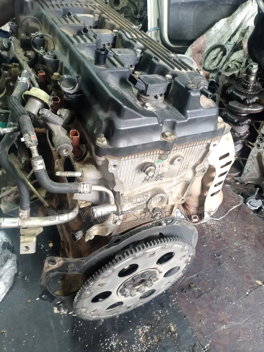 Toyota Hiace 7 L 1tr Slim Engine