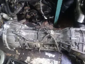 Toyota V8 2uz Complete Gearbox and Transfer