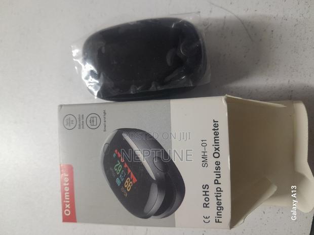 Pulse Oximeter Finger Tip - main view