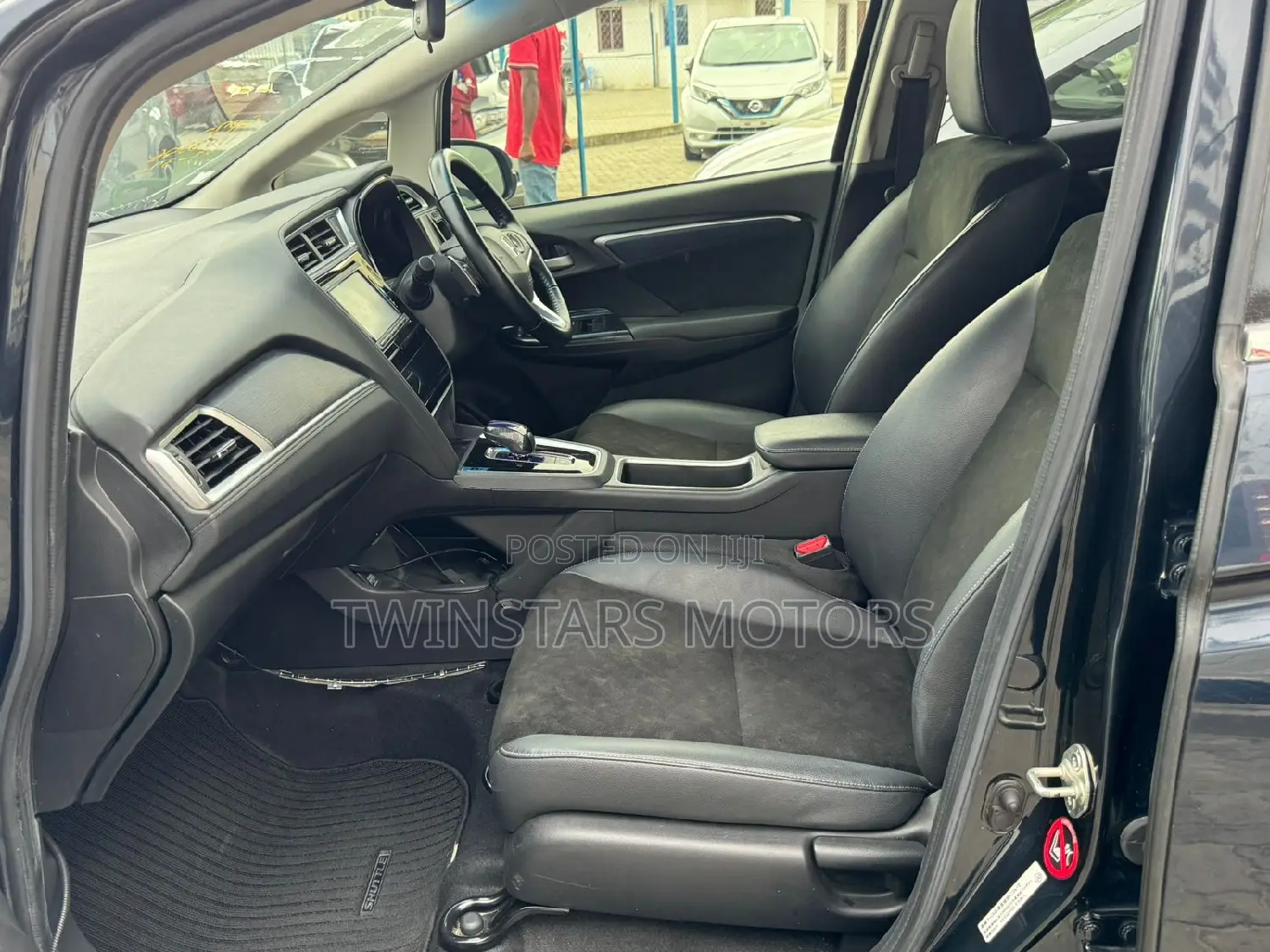 Honda Fit Shuttle 1.5 Hybrid 2WD 2018 Blue
