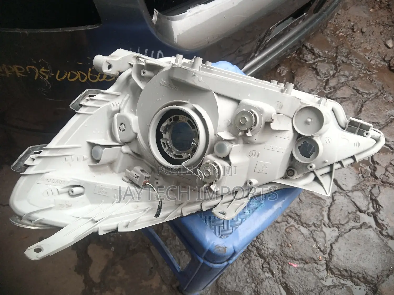 Allion 2002 Headlight Non Right