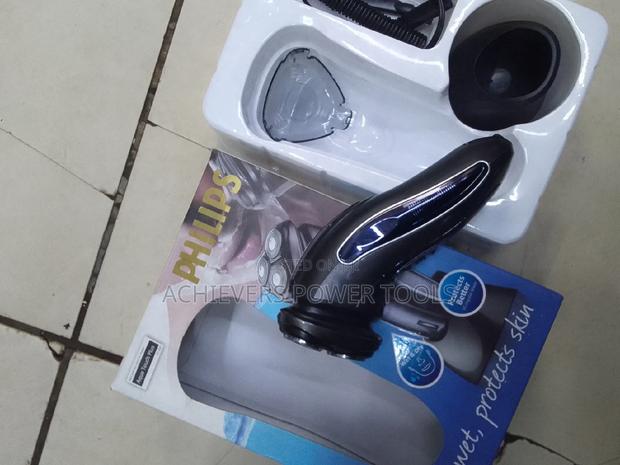 Philip Facial Shaver Smoother/Philip Smoother - main view