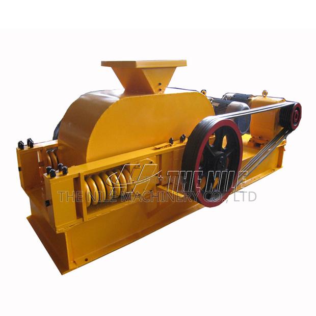 Granites Limestone Smooth Double Roller Crushing Machine - thumbnail 4