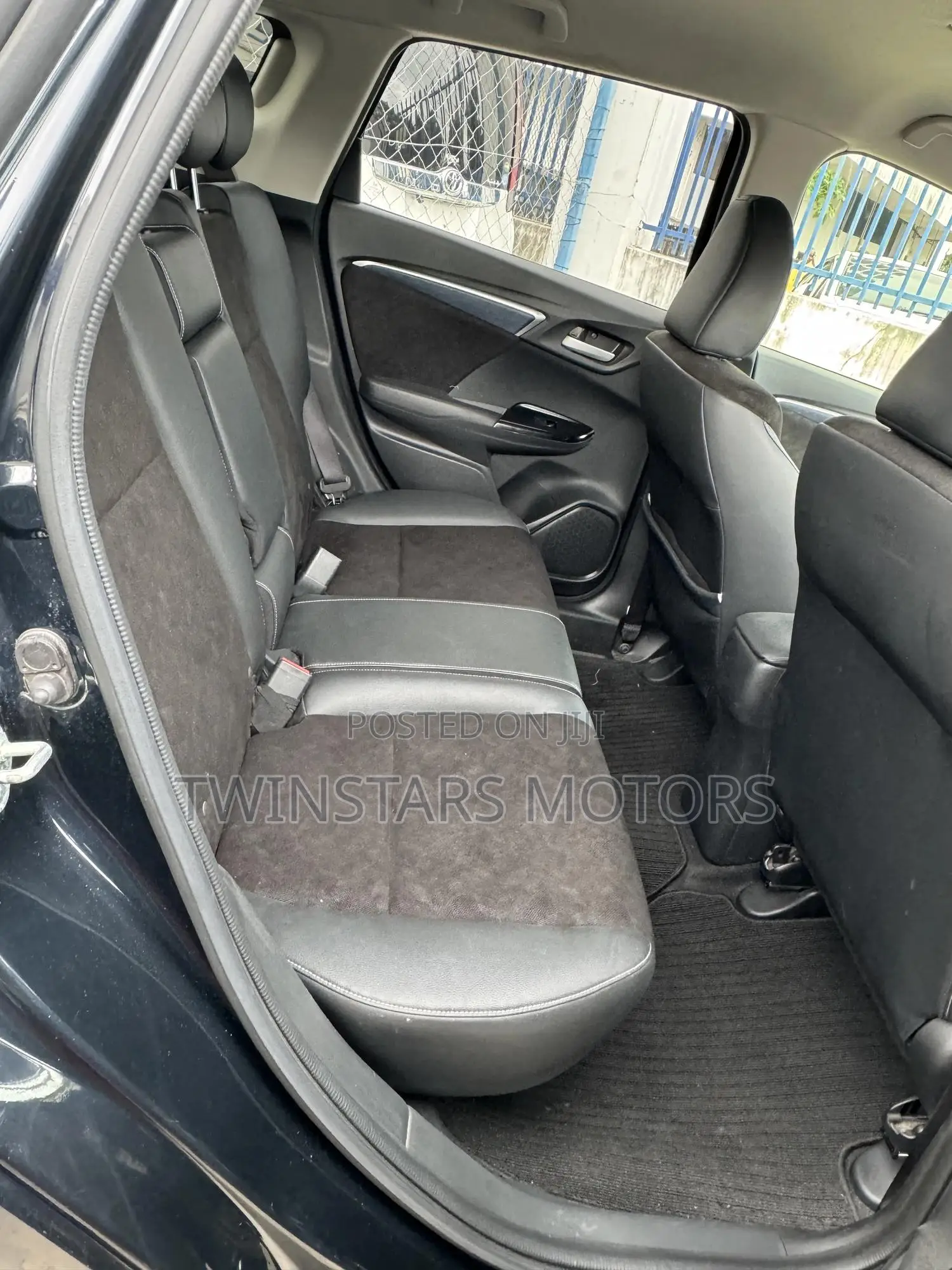 Honda Fit Shuttle 1.5 Hybrid 2WD 2018 Blue
