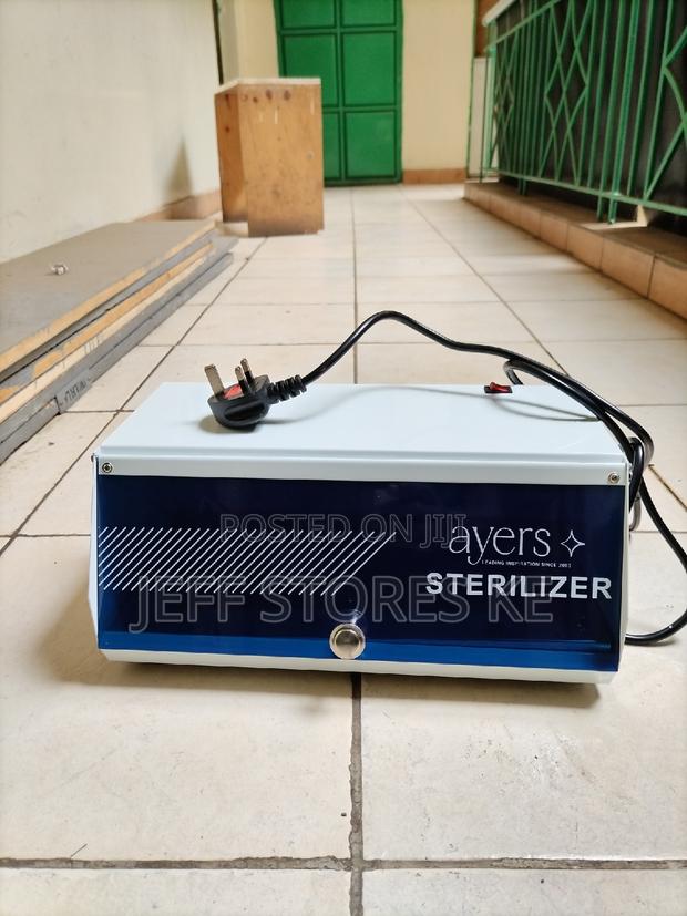 Blue Door Uv Sterilizer - main view