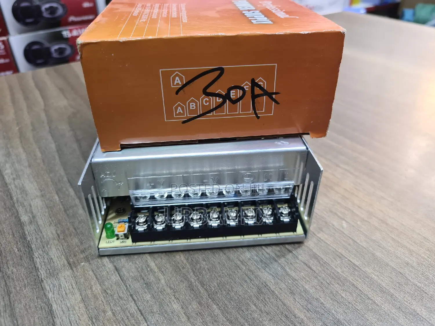 30A Professional Power Supply With Surge Protected Outputs
