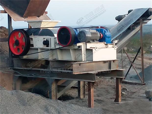 Twin Roller Crushing Equipment for Stone Crushing Lines - main view