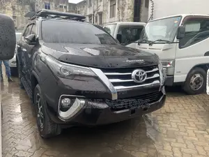 Toyota Fortuner 2016 Matt Black