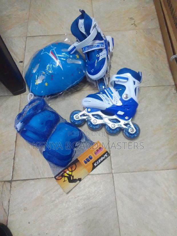 Skate Shoes *Skate Shoes Full Set /Roller Skates With Gears