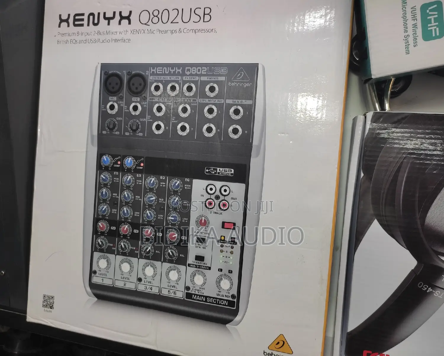 Xenyx Q802usb Behringer Mixer