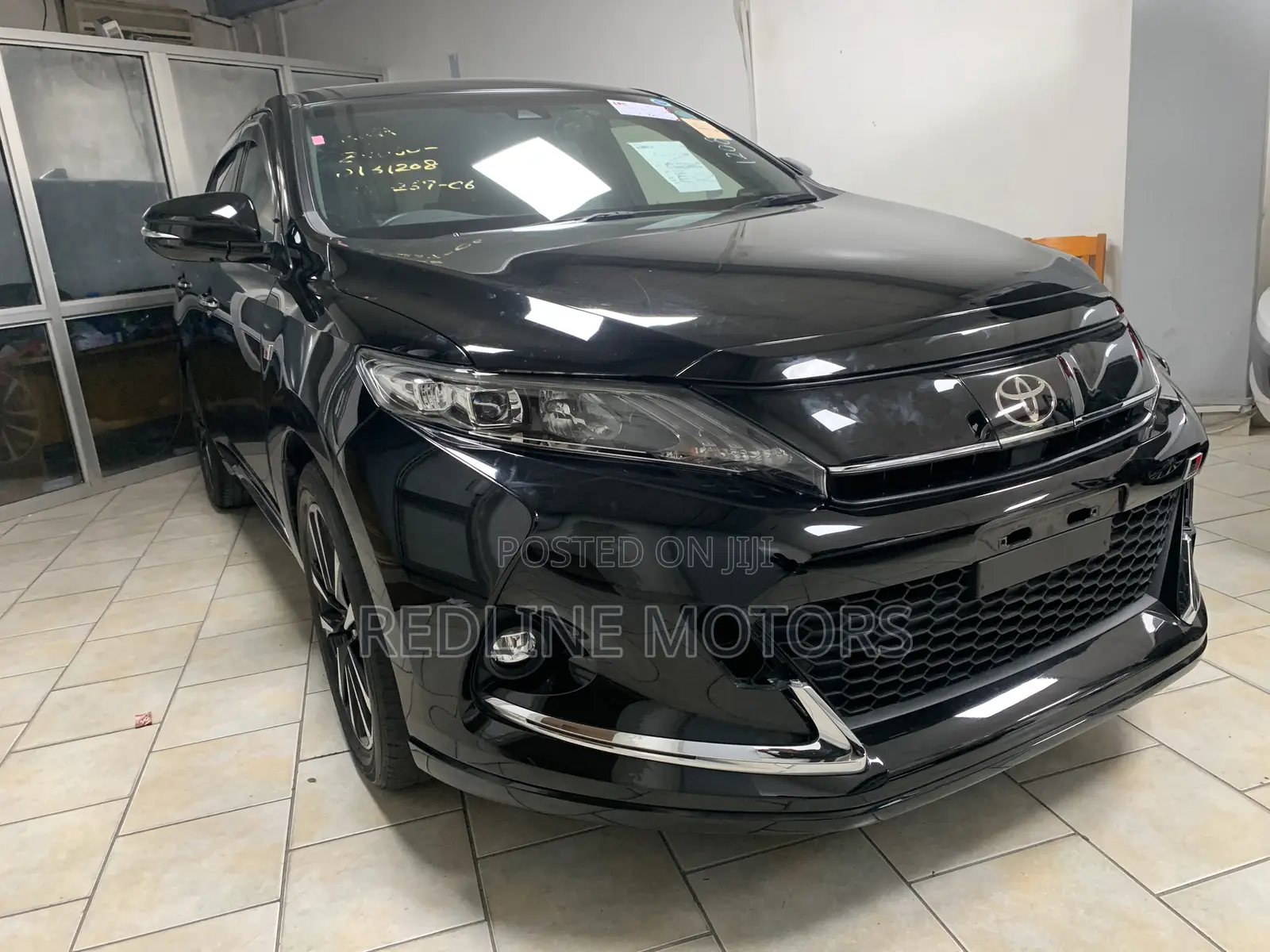 Toyota Harrier 2.0 4WD 2017 Matt Black