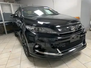 Toyota Harrier 2.0 4WD 2017 Matt Black