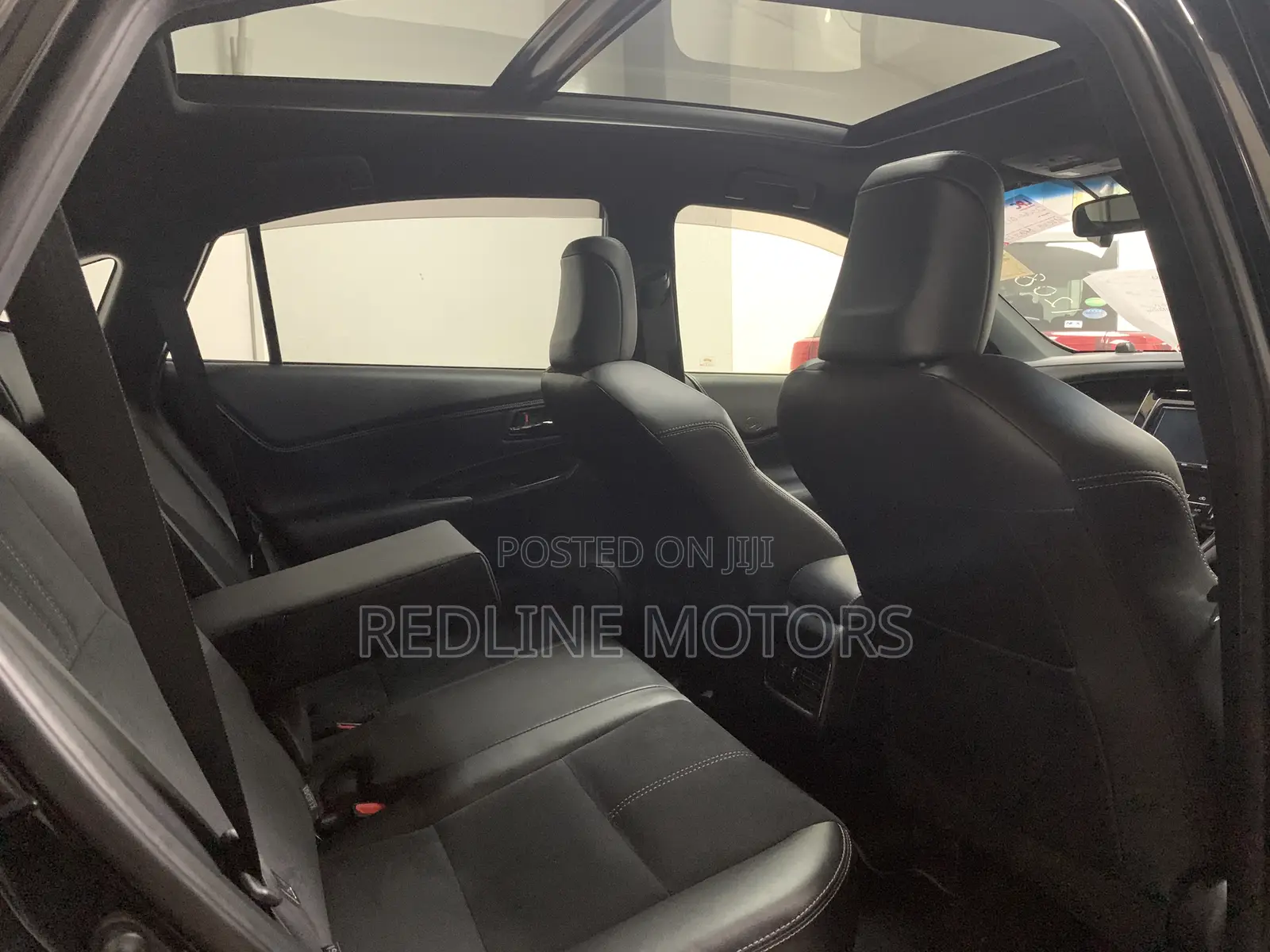 Toyota Harrier 2.0 4WD 2017 Matt Black