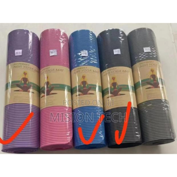 High Quality Yoga Mat - main view